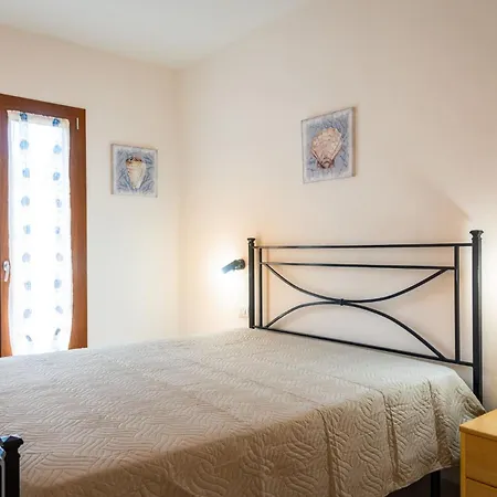 Acquamarina Apartman