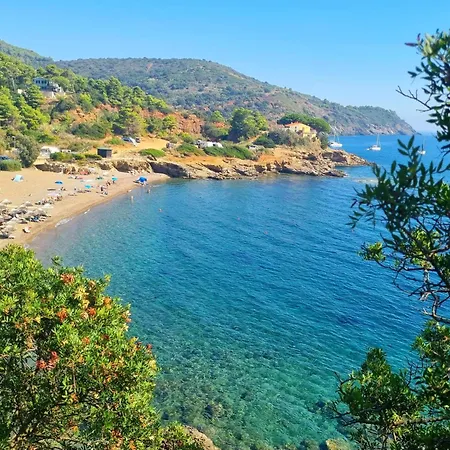 Acquamarina Apartman Porto Azzurro